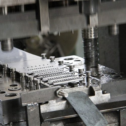 Servicios de fabricación de metales
